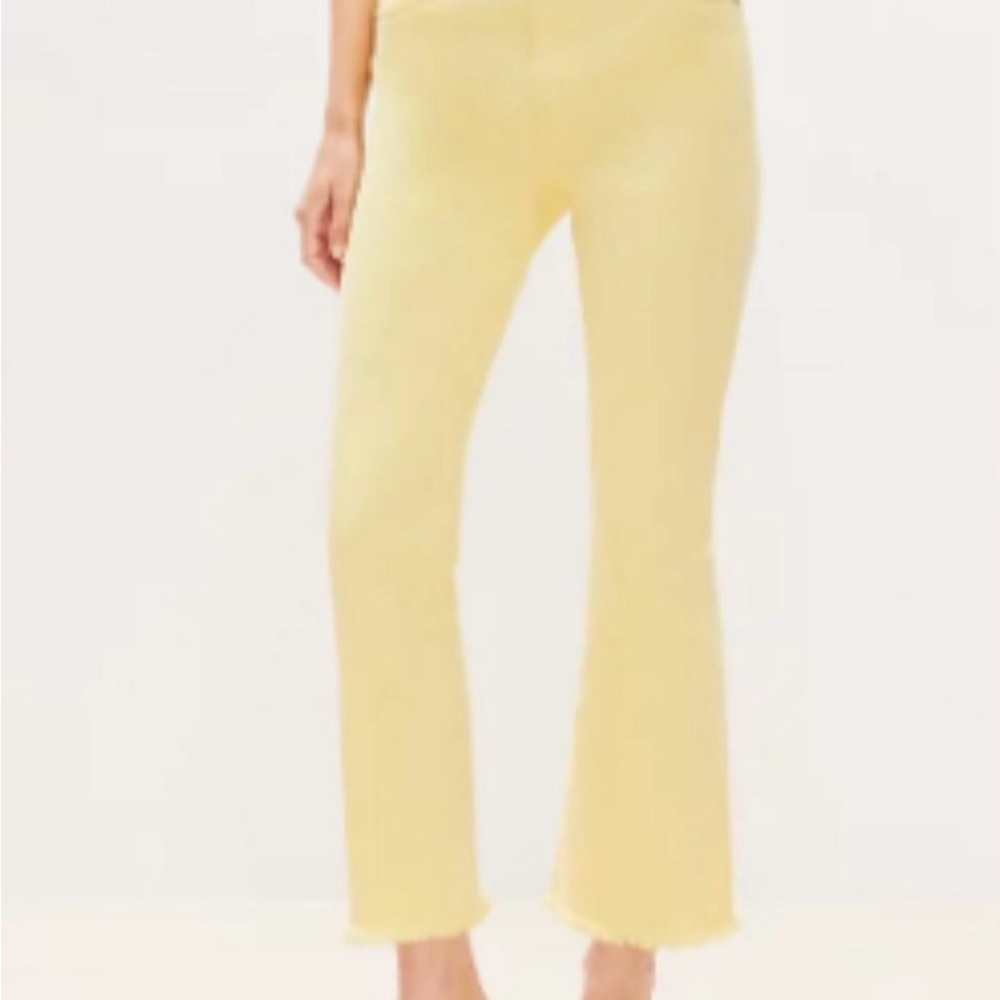 NEW LOFT The Skinny High Rise Flared Frayed Hem Lemon Yellow Summer Crop Jeans